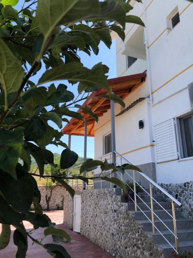 Hotel Apostoli Përmet Extérieur photo