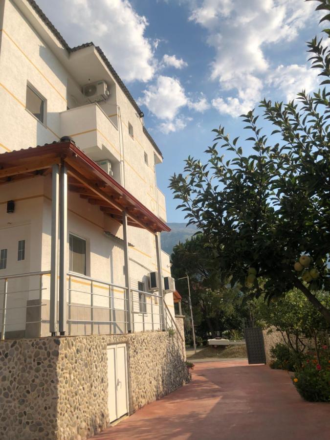 Hotel Apostoli Përmet Extérieur photo