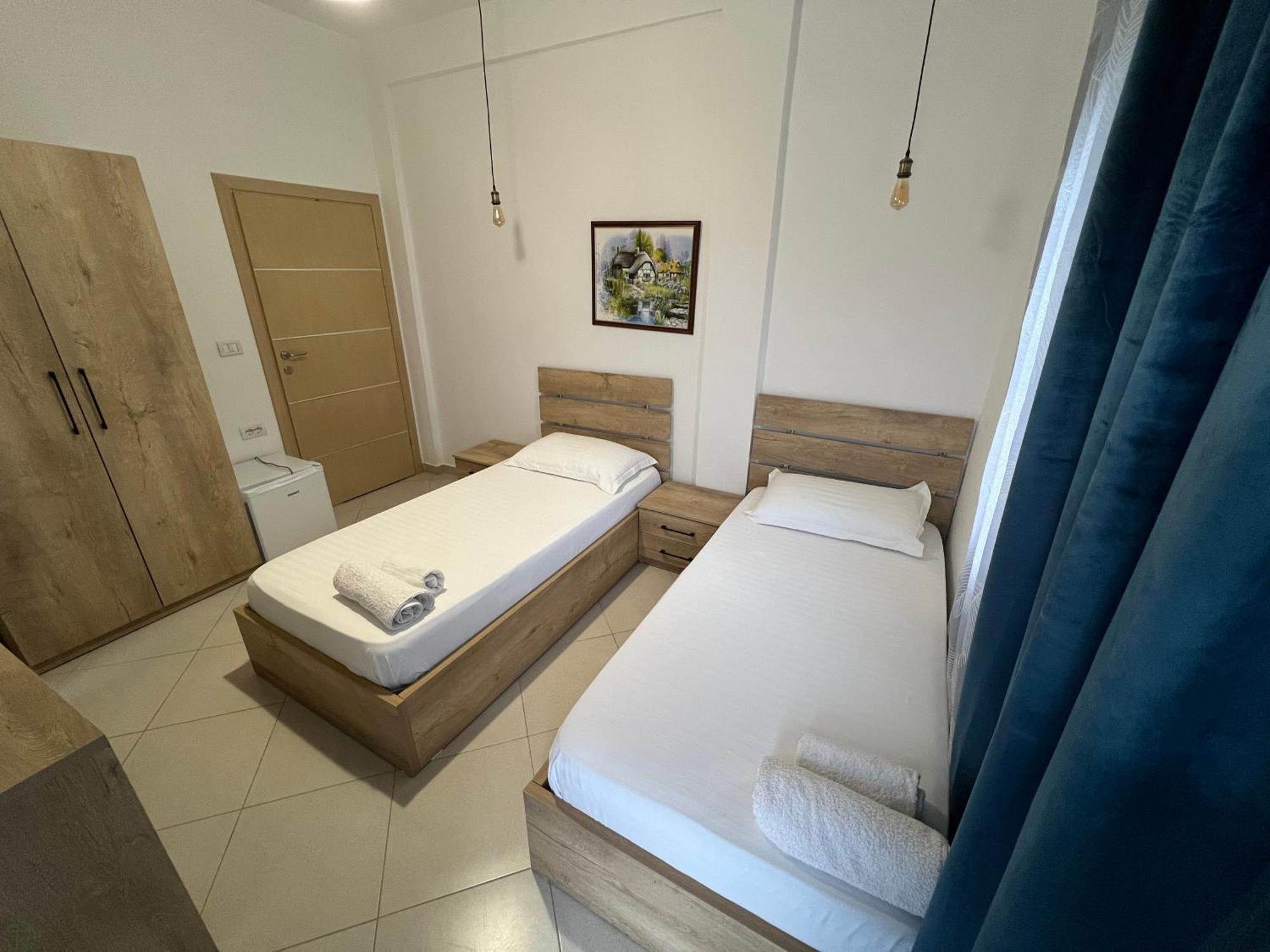 Hotel Apostoli Përmet Extérieur photo