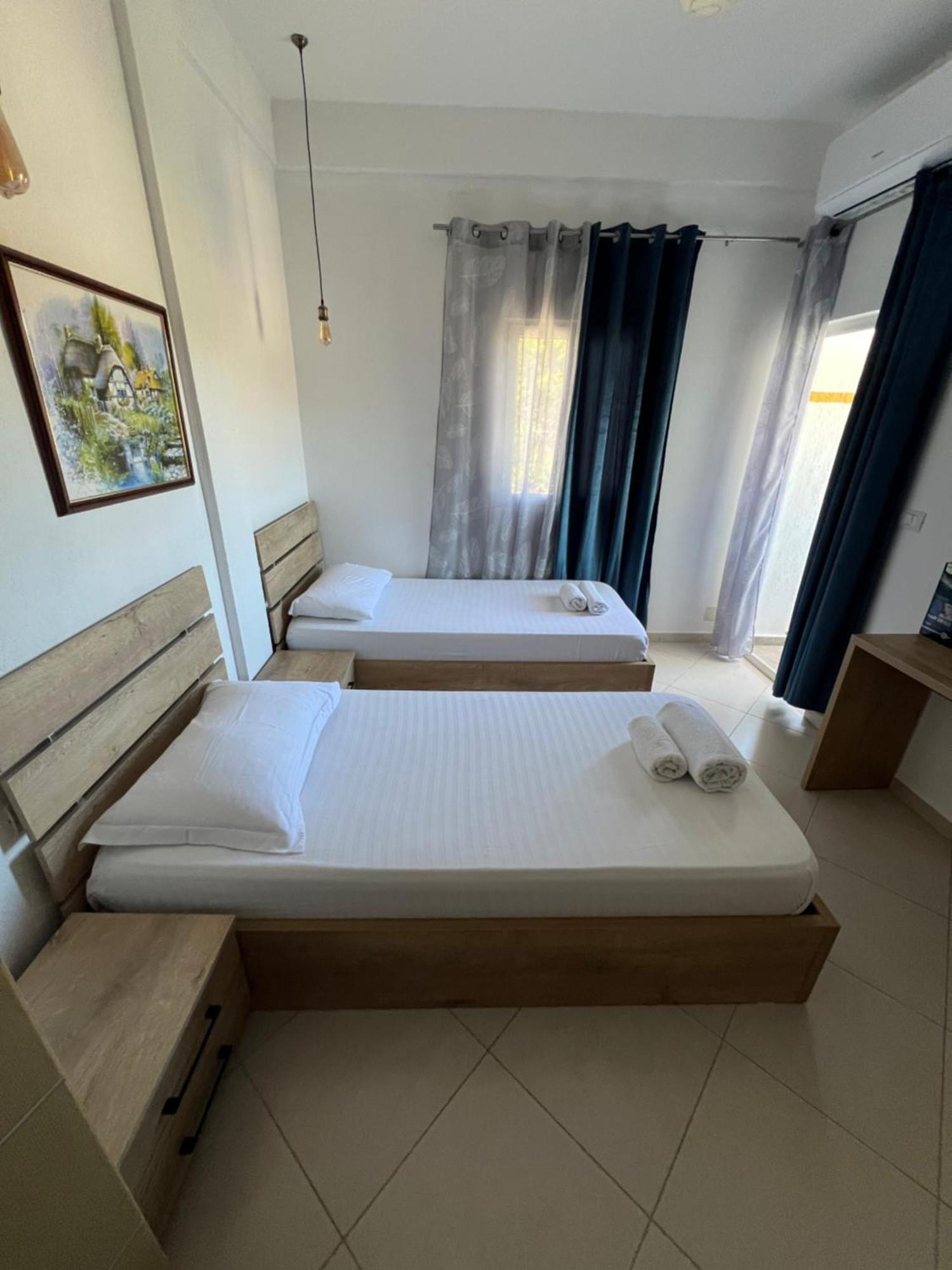 Hotel Apostoli Përmet Extérieur photo